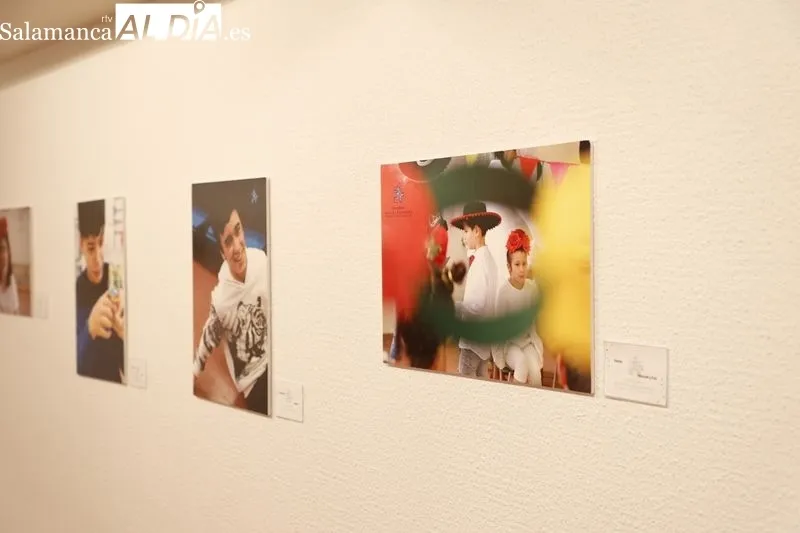 Inauguración de la exposición 'Un feliz viaje por la vida'. Fotos: David Sañudo