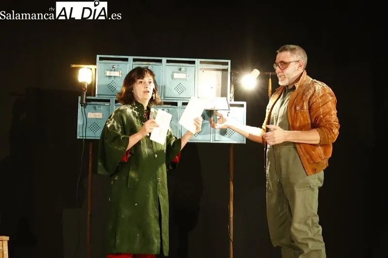 Representación de 'La buena letra', de El mono Habitado
