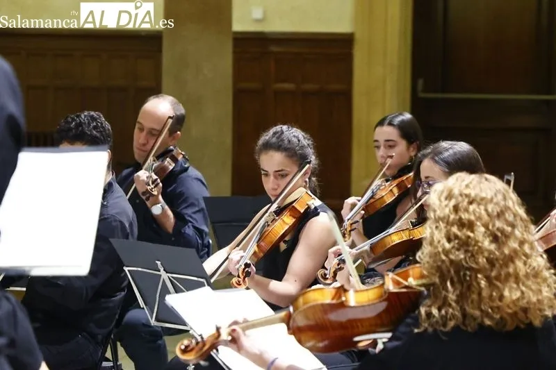 Concierto de la Orquesta de Cámara del Casino de Salamanca. Fotos: David Sañudo