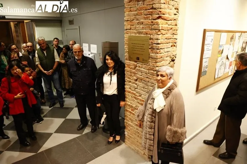 Homenaje al alcalde y concejales de Tejares en 1936. Fotos: David Sañudo