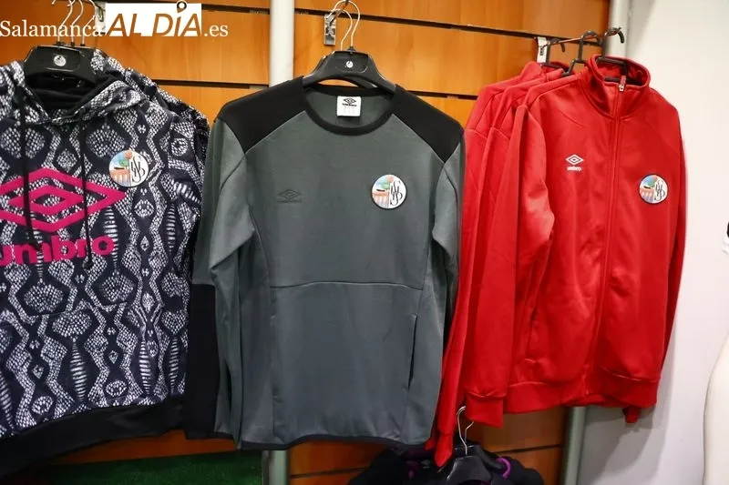 Galería de imágenes de las camisetas del Salamanca UDS / Fotos: David Sañudo