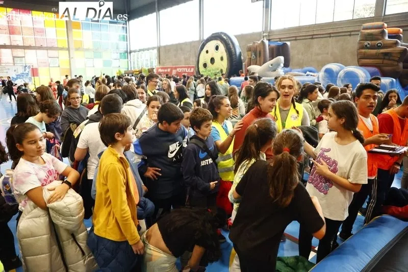 Numerosos niños y jóvenes han participado en el ‘Desafío Joven.EU’. Fotos: David Sañudo