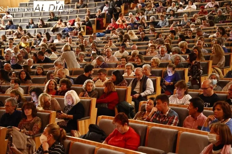 El Palacio de Congresos, escenario del primer concierto de temporada de la Joven Orquesta Sinfónica Ciudad de Salamanca. Fotos: David Sañudo