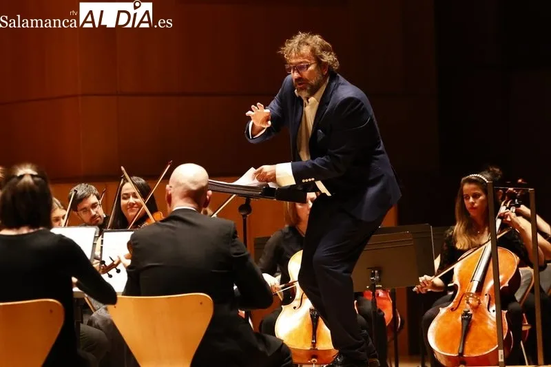 El Palacio de Congresos, escenario del primer concierto de temporada de la Joven Orquesta Sinfónica Ciudad de Salamanca. Fotos: David Sañudo