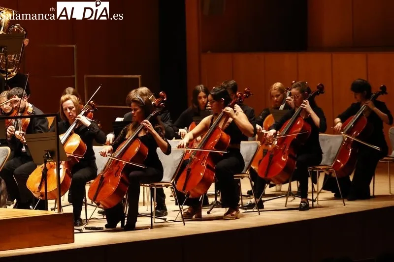 El Palacio de Congresos, escenario del primer concierto de temporada de la Joven Orquesta Sinfónica Ciudad de Salamanca. Fotos: David Sañudo