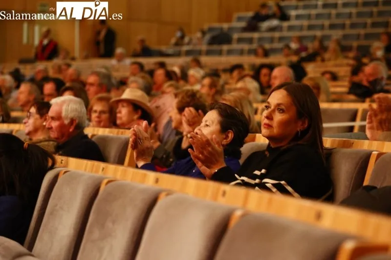 El Palacio de Congresos ha acogido la actuación de todas las tunas que se han dado cita en el certamen nacional. Fotos: David Sañudo