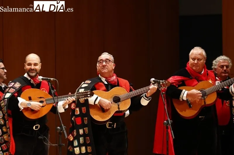 El Palacio de Congresos ha acogido la actuación de todas las tunas que se han dado cita en el certamen nacional. Fotos: David Sañudo