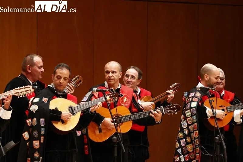El Palacio de Congresos ha acogido la actuación de todas las tunas que se han dado cita en el certamen nacional. Fotos: David Sañudo