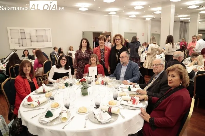 Cena solidaria a favor de Afibrosal. Fotos: David Sañudo
