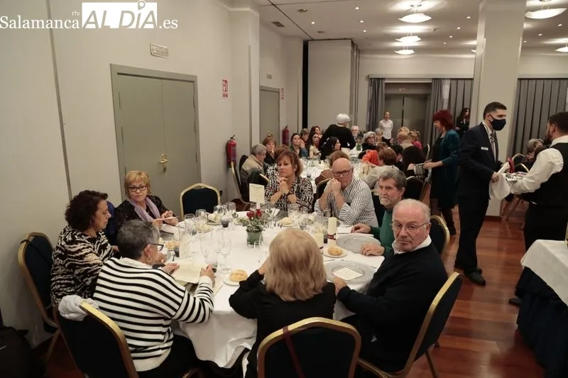 Cena solidaria a favor de Afibrosal. Fotos: David Sañudo