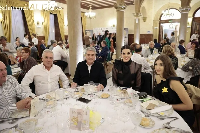 Participantes en la cena de gala de AERSCYL. Fotos: David Sañudo