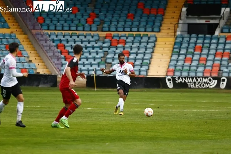 Foto 13 - Cantada del Salamanca UDS contra el Mirand&eacute;s B en el peor momento y con uno m&aacute;s (1-1)