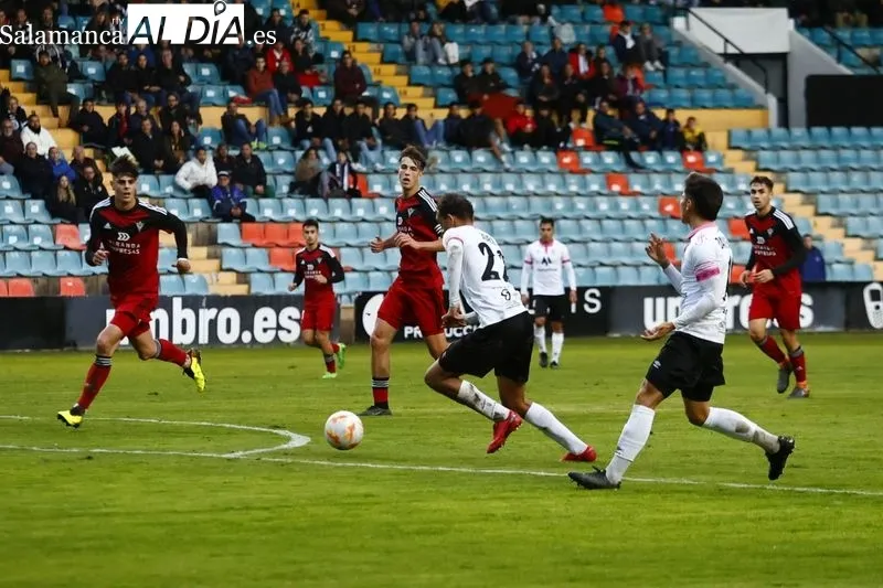 Foto 16 - Cantada del Salamanca UDS contra el Mirand&eacute;s B en el peor momento y con uno m&aacute;s (1-1)