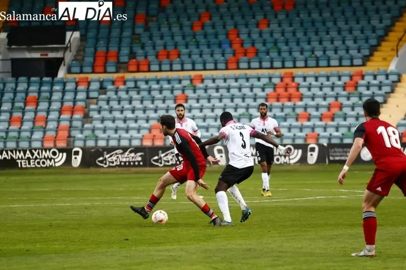 Foto 17 - Cantada del Salamanca UDS contra el Mirand&eacute;s B en el peor momento y con uno m&aacute;s (1-1)