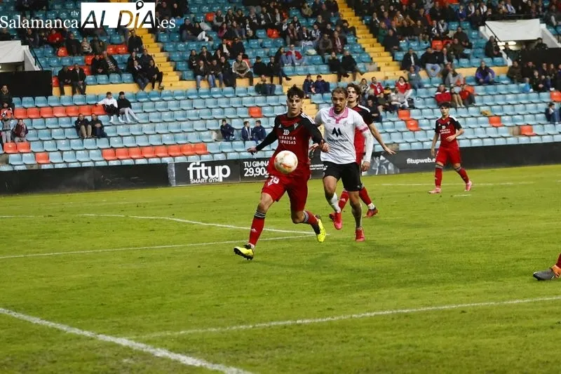 Foto 18 - Cantada del Salamanca UDS contra el Mirand&eacute;s B en el peor momento y con uno m&aacute;s (1-1)