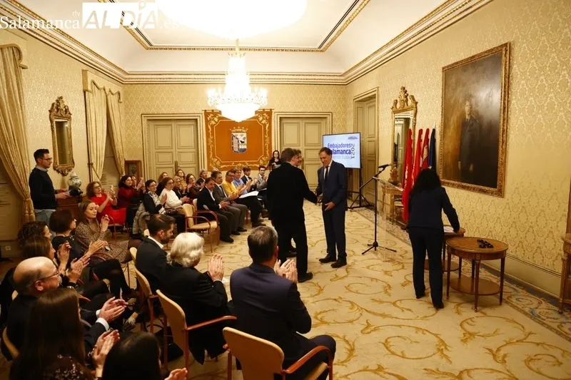 Reconocimiento a los nuevos embajadores de Salamanca Convention Bureau. Fotos: David Sañudo