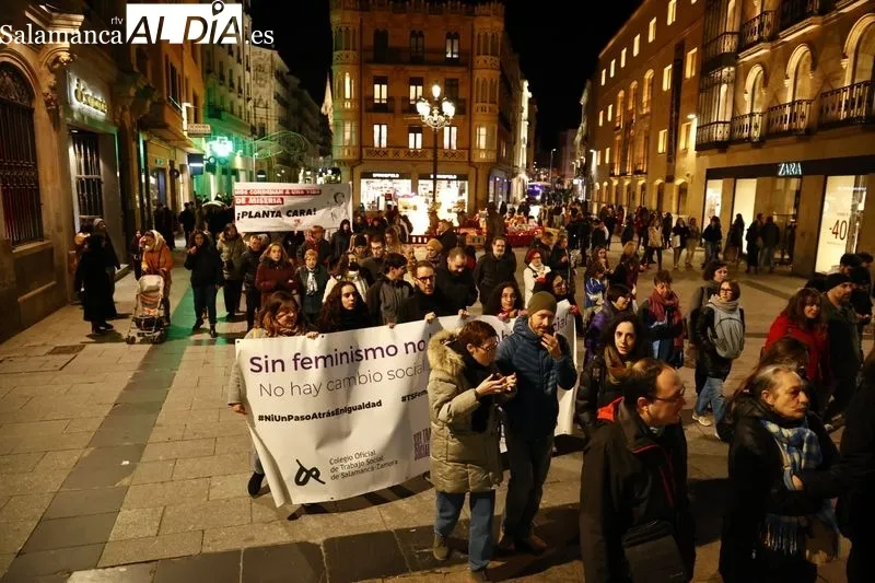 Manifestación en Salamanca en el Día de la Eliminación de la Violencia contra las Mujeres. Fotos: David Sañudo