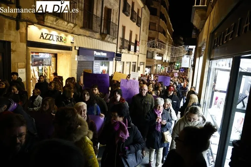 Manifestación en Salamanca en el Día de la Eliminación de la Violencia contra las Mujeres. Fotos: David Sañudo