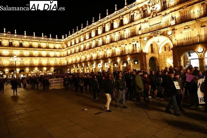 Manifestación en Salamanca en el Día de la Eliminación de la Violencia contra las Mujeres. Fotos: David Sañudo