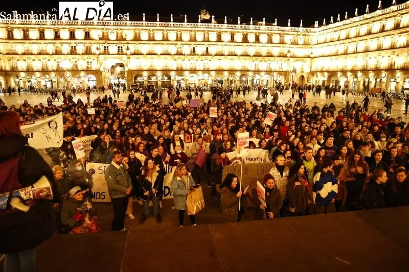 Manifestación en Salamanca en el Día de la Eliminación de la Violencia contra las Mujeres. Fotos: David Sañudo