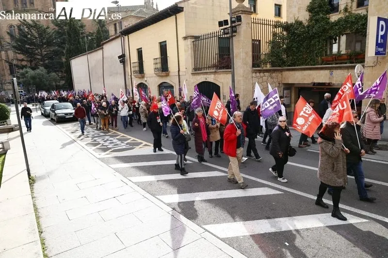 Manifestación en Salamanca en defensa de la democracia. Fotos: David Sañudo
