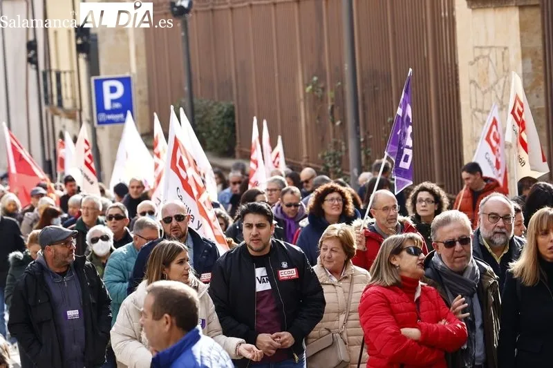 Manifestación en Salamanca en defensa de la democracia. Fotos: David Sañudo