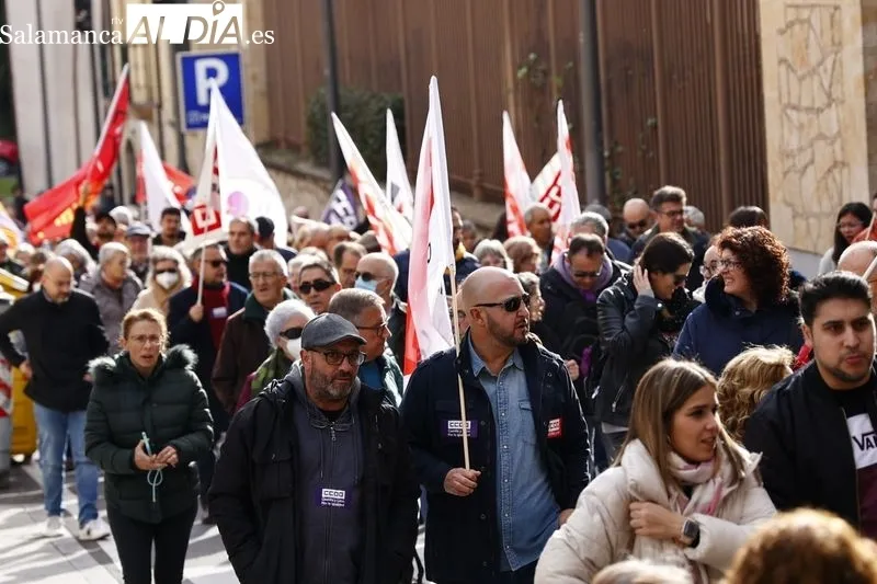 Manifestación en Salamanca en defensa de la democracia. Fotos: David Sañudo
