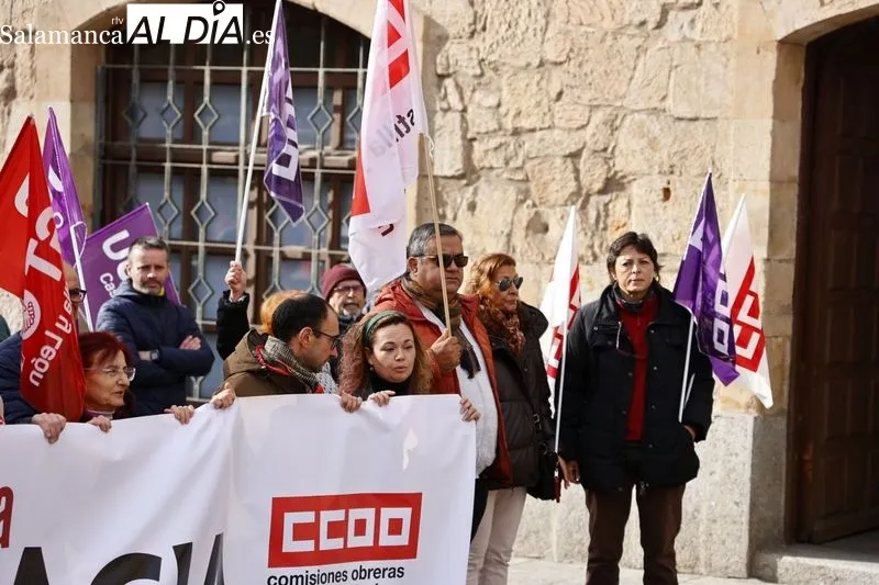 Manifestación en Salamanca en defensa de la democracia. Fotos: David Sañudo