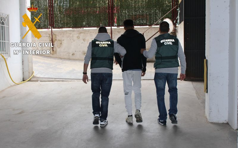 Los detenidos operaban desde las provincias de Toledo, Ciudad Real, Badajoz, Murcia y Valencia