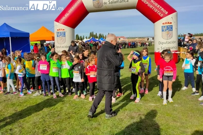 El Prsdohorno de Peñaranda acogía una nueva ediciòn de los Juegos Escolares Campo a Través y el III Cross Popular Ciudad de Peñaranda
