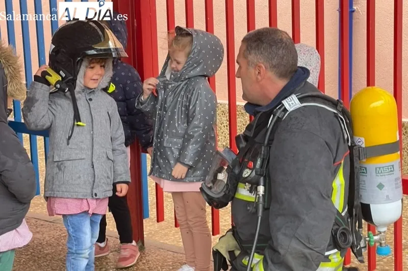 El CEIP Severiano Montero organizaba un simulacro de emergencia 