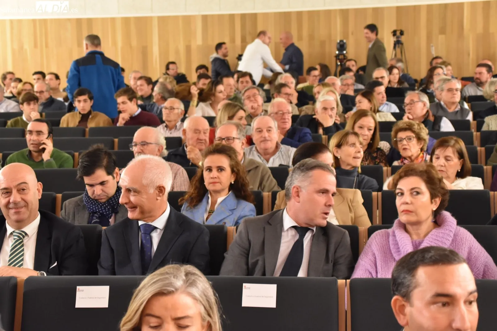 Entrega del premio ‘Toro de Oro’ en su XLVI edición en el salón de actos de la Delegación Territorial de la Junta en Salamanca. Fotos: Vanesa Martins