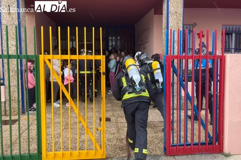 El CEIP Severiano Montero organizaba un simulacro de emergencia 
