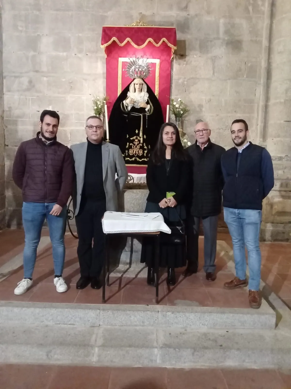 La Cofradía Nuestra Señora de la Esperanza ha firmado un acuerdo con la Banda de Música se Almorox