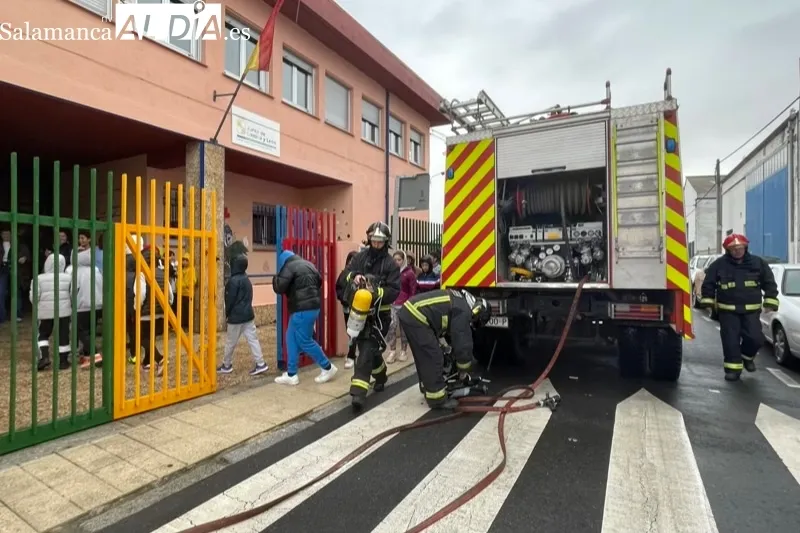 El CEIP Severiano Montero organizaba un simulacro de emergencia 