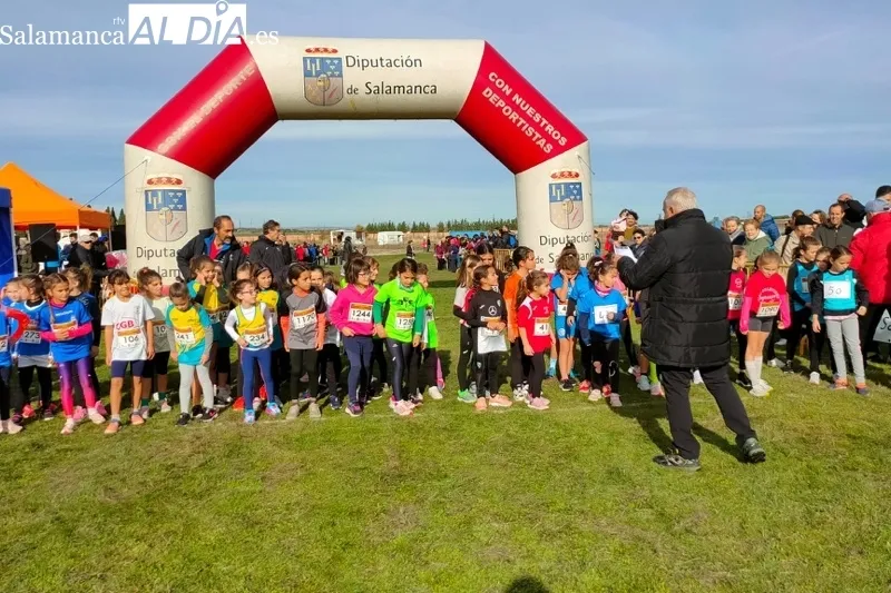 El Prsdohorno de Peñaranda acogía una nueva ediciòn de los Juegos Escolares Campo a Través y el III Cross Popular Ciudad de Peñaranda