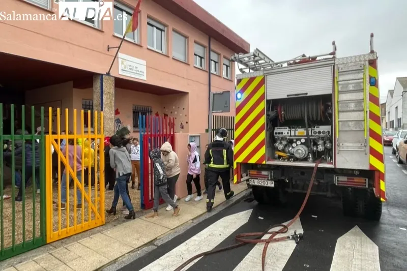 El CEIP Severiano Montero organizaba un simulacro de emergencia 