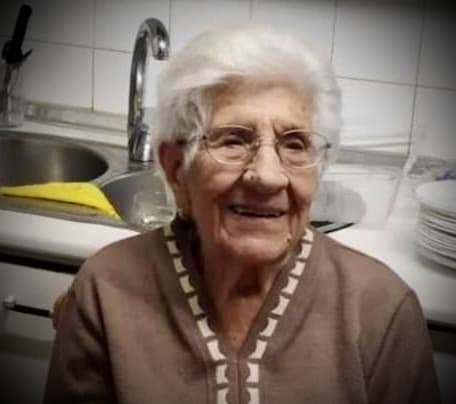 Foto 1 - Fallece a los casi 102 años Isabel Amor, la "abuela" de Las Villas