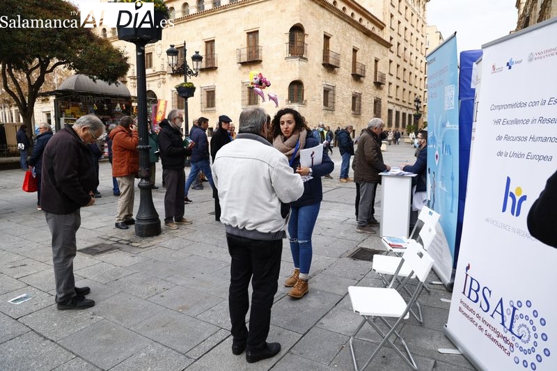Campaña para la detección de aneurisma de aorta, en la plaza de los Bandos. Foto de David Sañudo