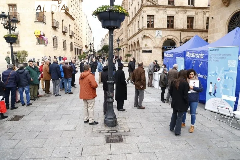 Campaña para la detección de aneurisma de aorta, en la plaza de los Bandos. Foto de David Sañudo