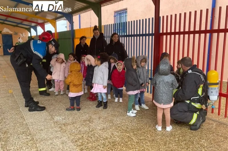 El CEIP Severiano Montero organizaba un simulacro de emergencia 