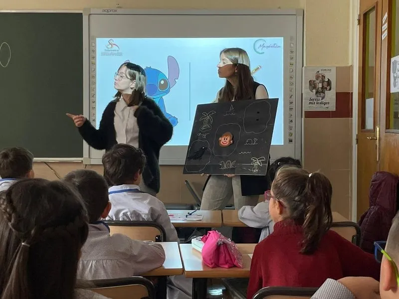 Foto 4 - 'En busca del tesoro: los valores', en el Colegio San Juan Bosco 