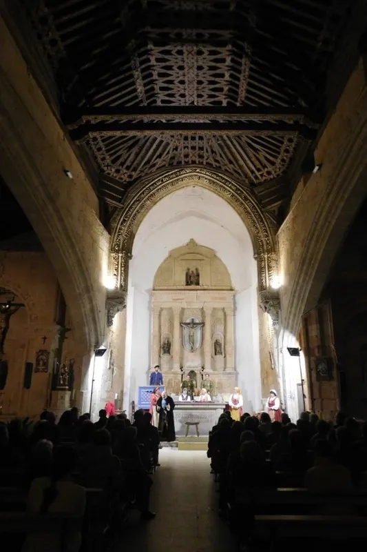 Buscando a Nebrija llegaba a la iglesia parroquial de Villoria