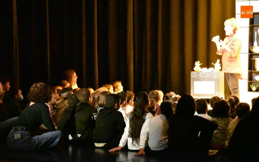 Foto 5 - Los alumnos de Infantil se adentran en &lsquo;La cocina&rsquo; de Teloncillo Teatro