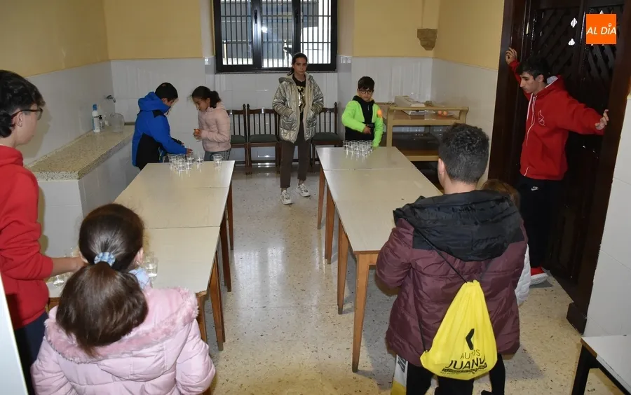 Foto 9 - Una treintena de chavales toma parte en la gymkana en honor a San Cayetano