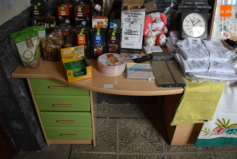 Foto 6 - Abierto el rastrillo solidario de Manos Unidas, que incorpora nuevos productos