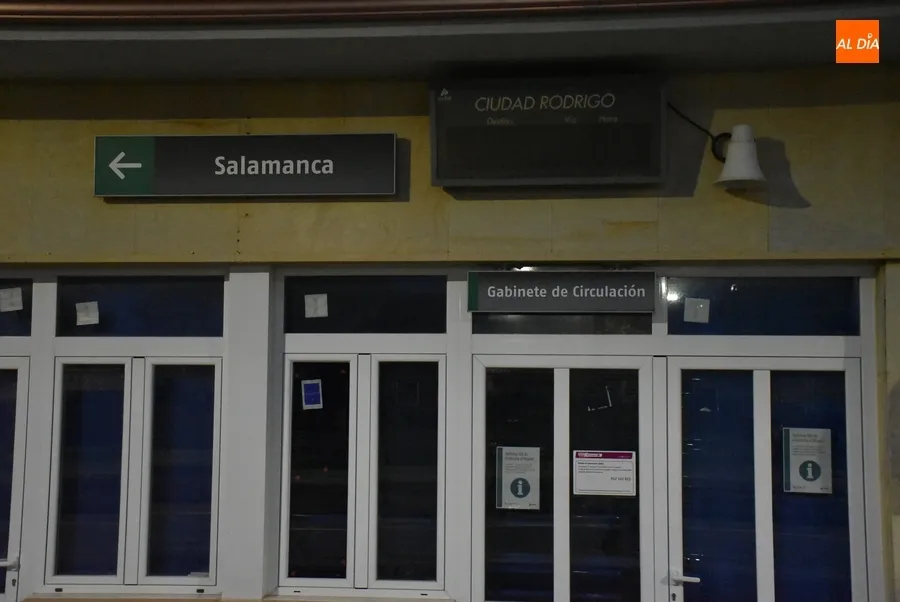 Foto 5 - Reabre el edificio de la Estaci&oacute;n de Tren en el marco del &lsquo;Programa Estaci&oacute;n Abierta de ADIF&rsquo;