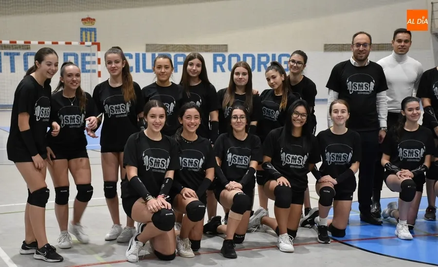 Foto 7 - 42 chicas copan la Escuela de Voleibol de Ciudad Rodrigo