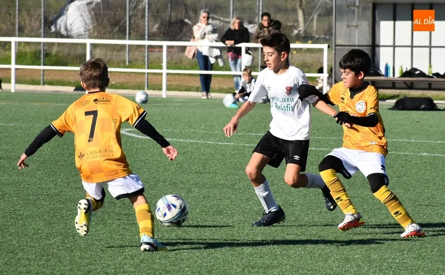 Foto 3 - #M | 26-27 NOV | El Cadete B del III Columnas se reencuentra con la victoria ante Alhambra