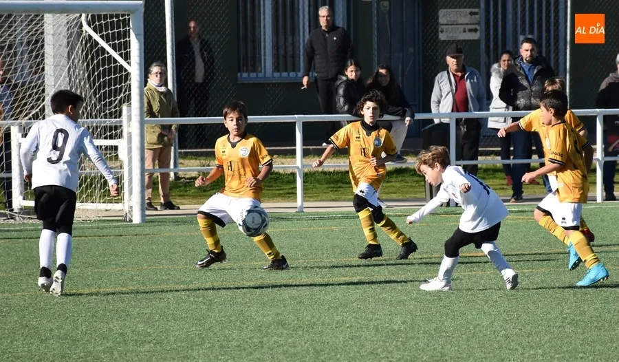 Foto 10 - #M | 26-27 NOV | El Cadete B del III Columnas se reencuentra con la victoria ante Alhambra